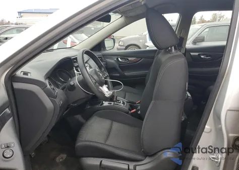 2017 Nissan Rogue S z USA, uszkodzony, nr VIN KNMAT2MT7HP540881